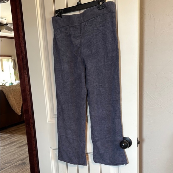 Barefoot Dreams Cozy Blue Gray Lounge Pants with Pockets - Picture 3 of 4